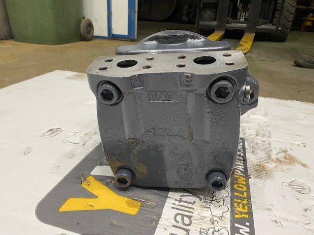 LIEBHERR  R974B LITRONIC  9275419 - MOTOR DE TRANSLACIÓN FMF250 - Imagen 3