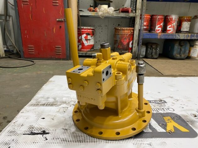 CATERPILLAR  320D-2L  334-9976 - MOTOR DE GIRO - Imagen 4