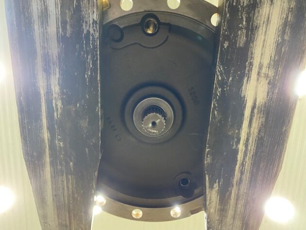 CATERPILLAR  320D-2L  334-9976 - MOTOR DE GIRO - Imagen 7