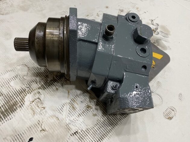 VOLVO  EC460BLC  14508165 - MOTOR DE TRANSLACIÓN