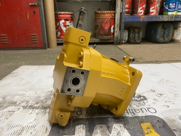 CATERPILLAR D4G - 257-9785 - TRAVEL MOTOR - Image 4