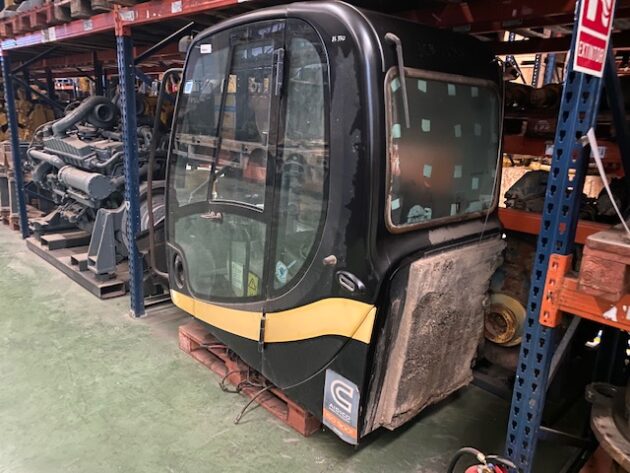 JCB  JS330  335/03322 - CABINA - Imagen 3