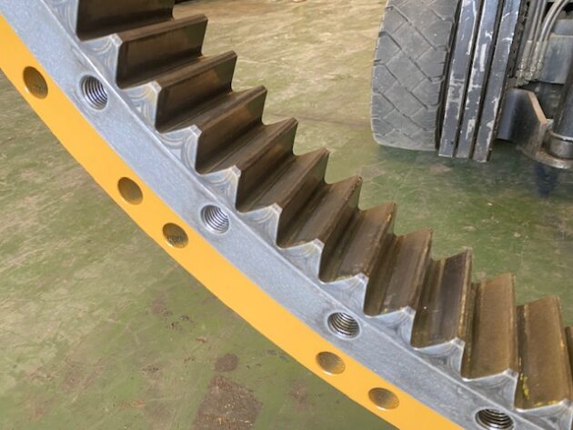 CATERPILLAR  M320  132-6543 - CORONA DE GIRO - Imagen 3