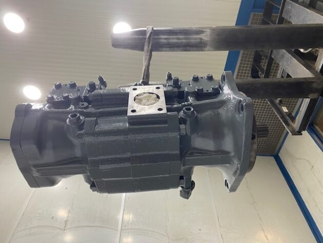KOMATSU  PC1100-6  708-2L-00522 - BOMBA HIDRÁULICA PRINCIPAL - Imagen 6