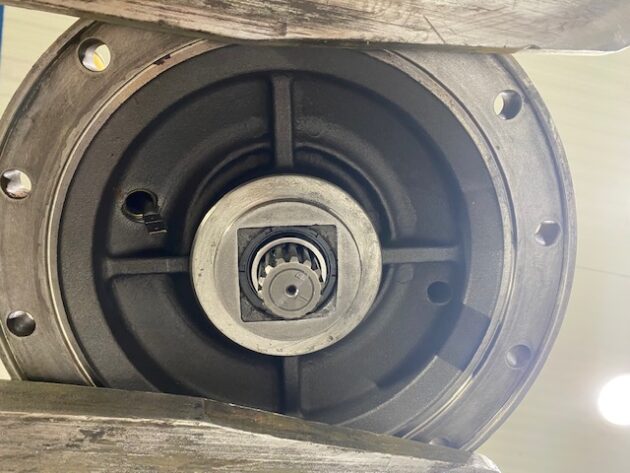 CATERPILLAR  317BL  119-5406 - MOTOR DE GIRO MFC80-010 - Imagen 8