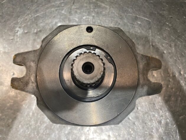 CATERPILLAR  M318  111-1868 - MOTOR DE GIRO HMF50-02 - Imagen 6