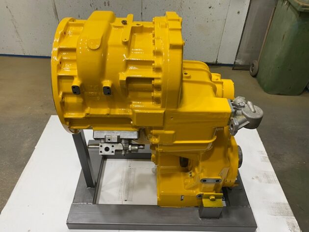 VOLVO  L90E  VOE22548 - SERVOTRANSMISIÓN