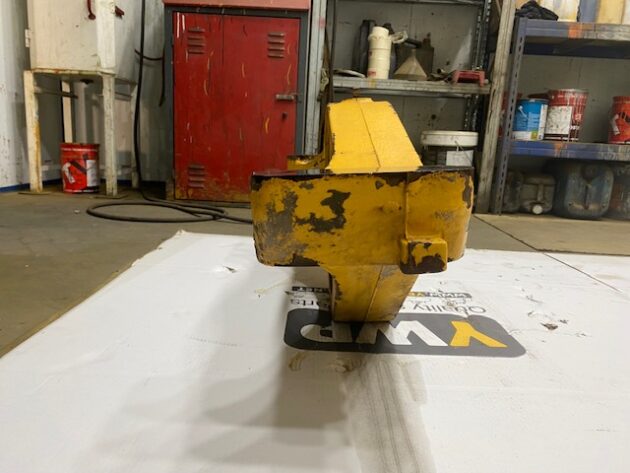 VOLVO L150E - 11075563 - FRONT TRUNNION SUPPORT REAR AXLE - Image 5