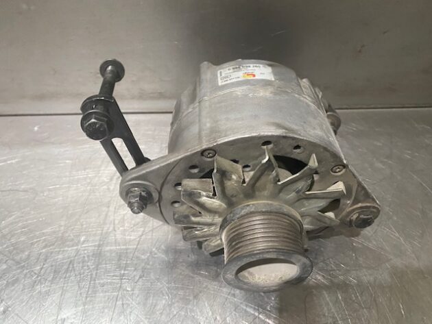 VOLVO  L180E  15067533 - ALTERNADOR - Imagen 2