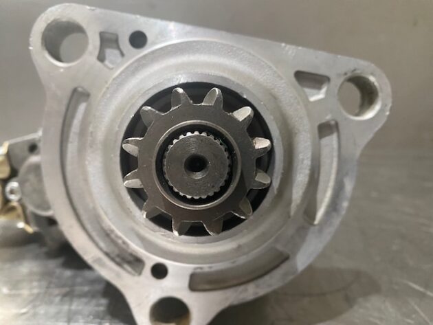 VOLVO  L180E  11127679 - MOTOR DE ARRANQUE - Imagen 6