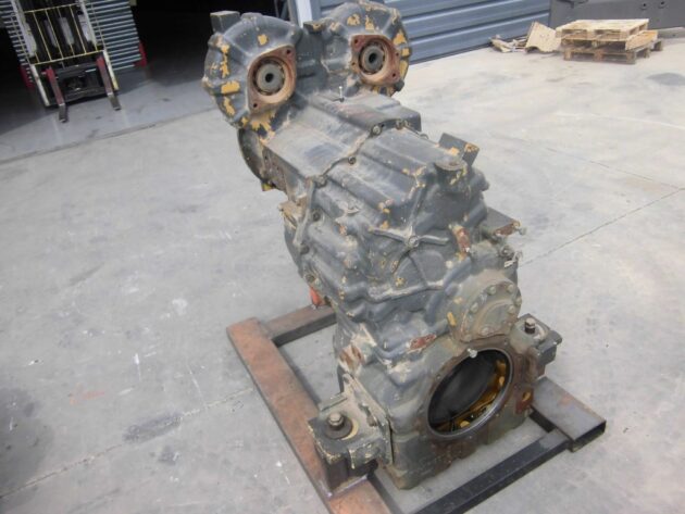 KOMATSU WA470-5 - 714-07-20000 - TRANSMISSION - Image 6