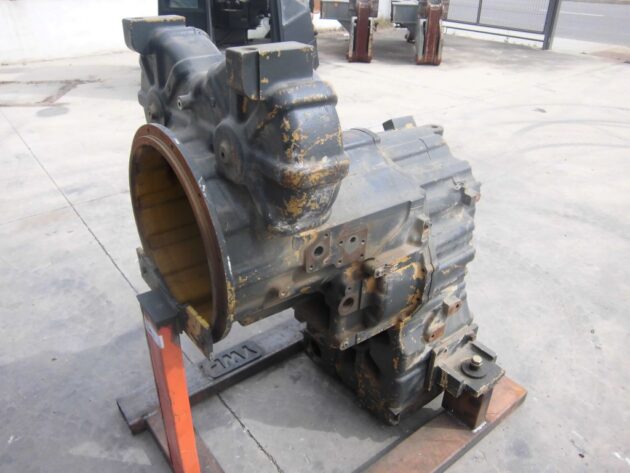 KOMATSU WA470-5 - 714-07-20000 - TRANSMISSION