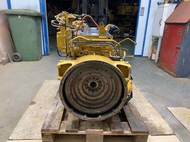 CATERPILLAR  M322D  242-1350 - MOTOR TÉRMICO C6.6 SERIE C6E13110 - Imagen 4