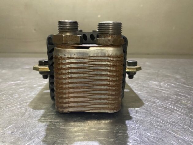 VOLVO  L180E  11110903 - RADIADOR DE ACEITE DE FRENOS - Imagen 5