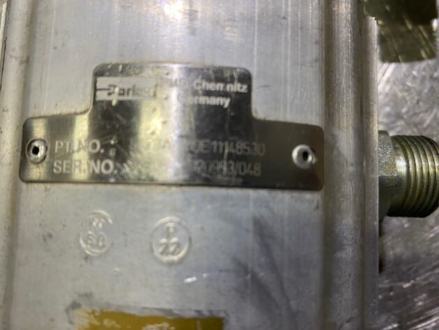 VOLVO  L180E  11148530 - BOMBA DE ACEITE DE FRENOS - Imagen 8