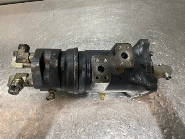 KOMATSU PC240NLC-7K - 703-08-33610 - SWIVEL - Image 7