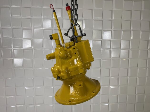 KOMATSU  PC240NLC-7K  706-7G-01040 - MOTOR DE GIRO - Imagen 4