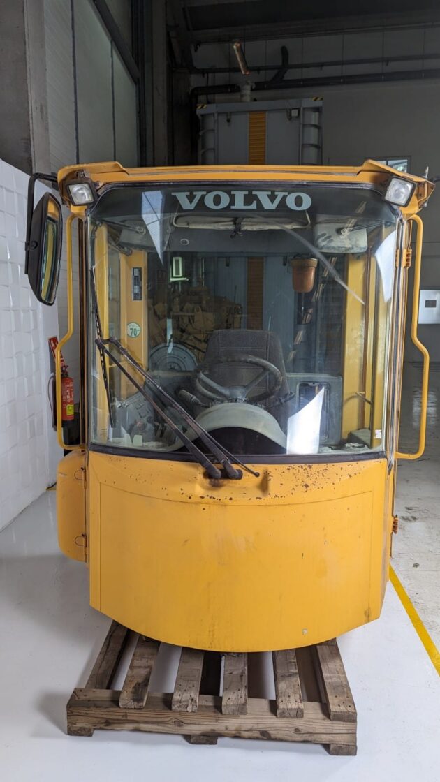 VOLVO  L180E  VOE33517 - CABINA - Imagen 3