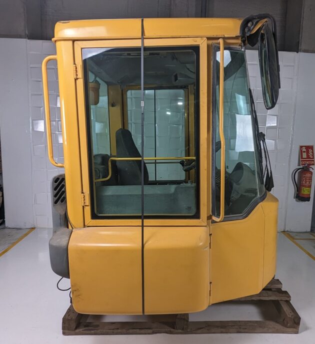 VOLVO  L180E  VOE33517 - CABINA - Imagen 5