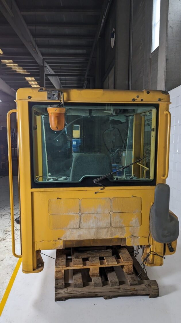VOLVO  L180E  VOE33517 - CABINA - Imagen 7