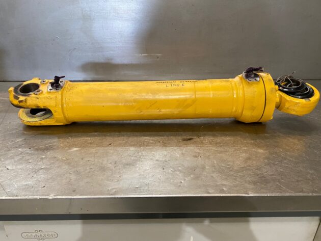 VOLVO  L180E  11107334 - BOTELLA DE DIRECCIÓN - Imagen 2