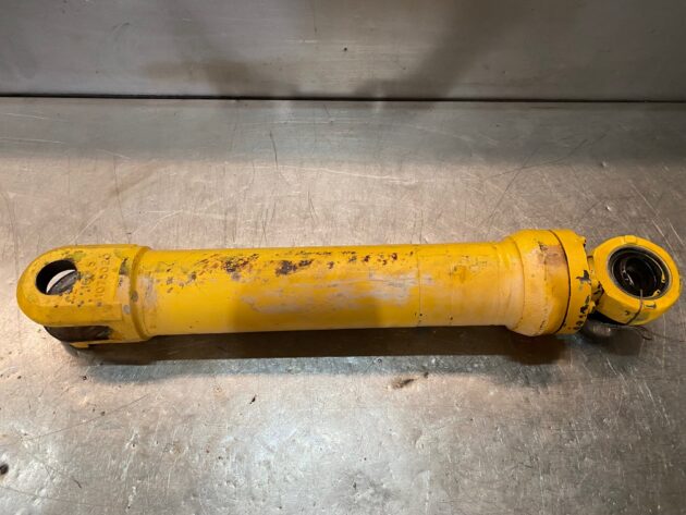 VOLVO  L180E  11107334 - BOTELLA DE DIRECCIÓN - Imagen 4