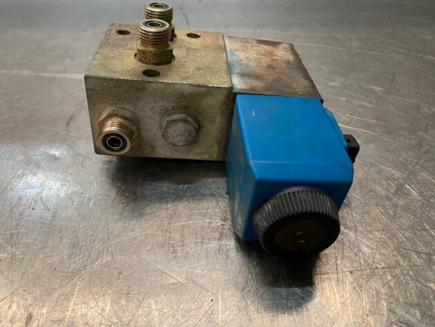 VOLVO  L180E  11173805 / 11173169 - ELECTROVÁLVULA DE FRENO DE PARKING - Imagen 2