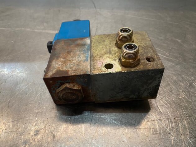 VOLVO  L180E  11173805 / 11173169 - ELECTROVÁLVULA DE FRENO DE PARKING - Imagen 4