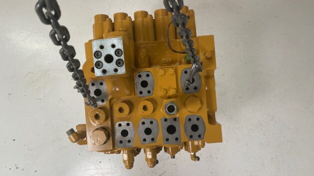 CATERPILLAR  345C  259-7779 - DISTRIBUIDOR DE 5 CARRETES - Imagen 6