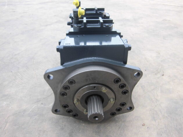 KOMATSU PC600-8 - 708-2L-90721 - MAIN HYDRAULIC PUMP - Image 2
