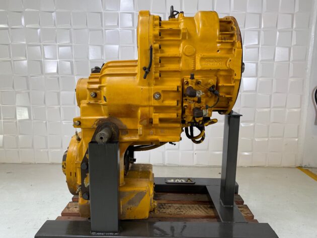 VOLVO  L120E  VOE22521 / 11038460 - SERVOTRANSMISIÓN Y CONVERTIDOR HTE205 - Imagen 4