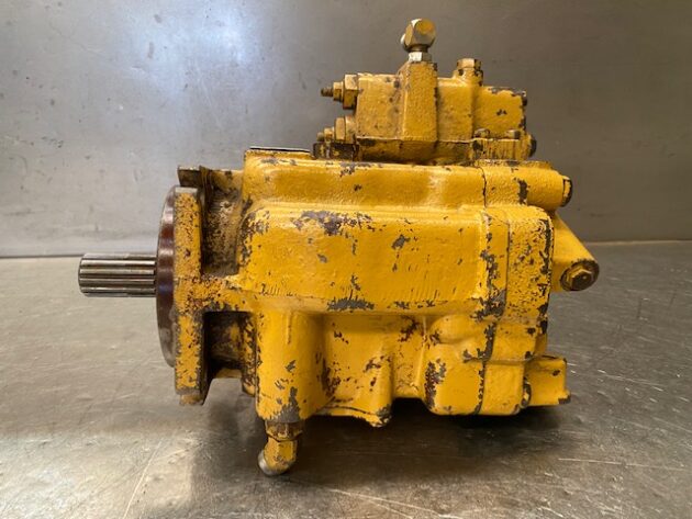 CATERPILLAR  D5H  6E-5052 - BOMBA HIDRÁULICA PRINCIPAL - Imagen 2