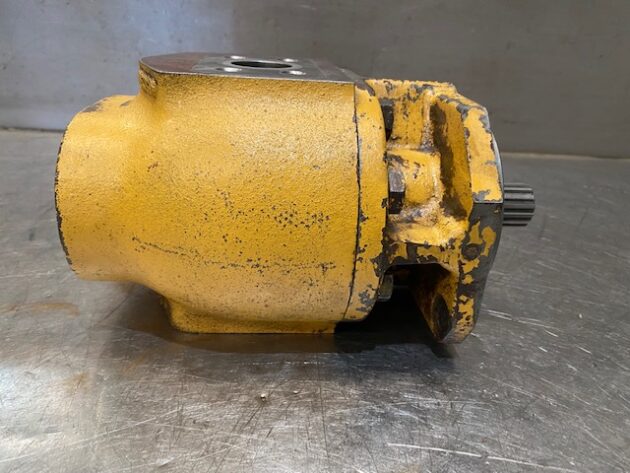 CATERPILLAR  963B  134-4795 - BOMBA DE SERVICIOS - Imagen 4