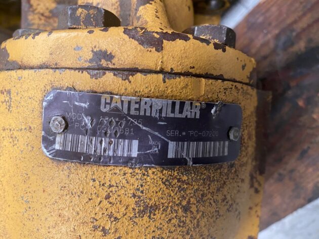 CATERPILLAR  963B  134-4795 - BOMBA DE SERVICIOS - Imagen 9