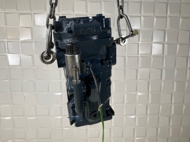 LIEBHERR  R974BHD LITRONIC  10001108 - BOMBA DEL VENTILADOR - Imagen 2