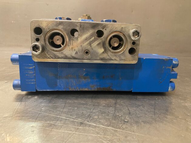 LIEBHERR  R974BHD LITRONIC  10006948 - TACO DEL MOTOR DE TRANSLACIÓN - Imagen 2