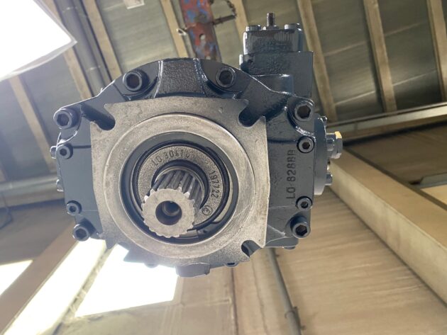 LIEBHERR A904 - 9886614 - TRAVEL MOTOR LMV100 - Image 7