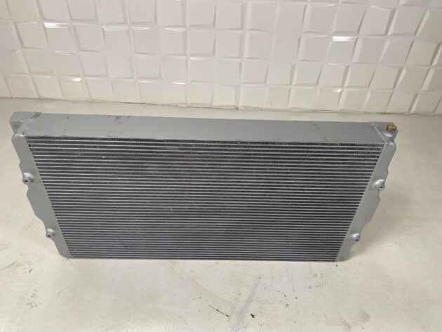 LIEBHERR  R944HDS LITRONIC  10015382 - RADIADOR DE ACEITE - Imagen 2