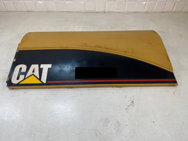 CATERPILLAR  330CL  193-9390 - PUERTA DE DEPÓSITO DE GASOIL - Imagen 2