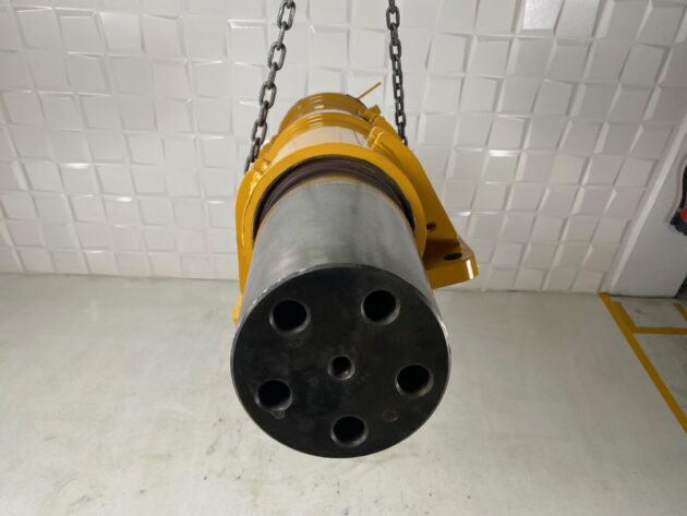 CATERPILLAR  773D  116-3092 - AMORTIGUADOR DELANTERO - Imagen 2