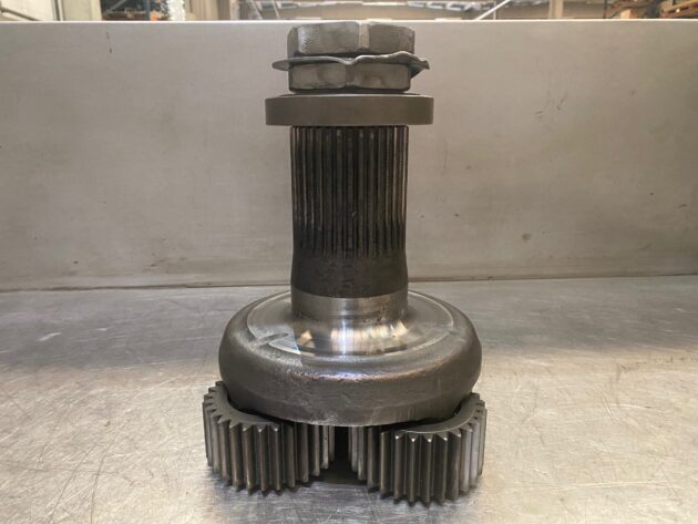 VOLVO  L70D  11035759 - CARRIER DE REDUCCIÓN - Imagen 2