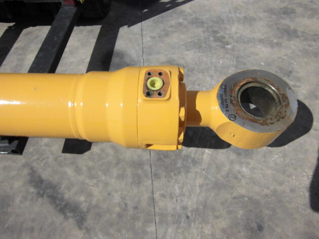 LIEBHERR  R964HD LITRONIC  9233518 - BOTELLA DE BALANCÍN - Imagen 3