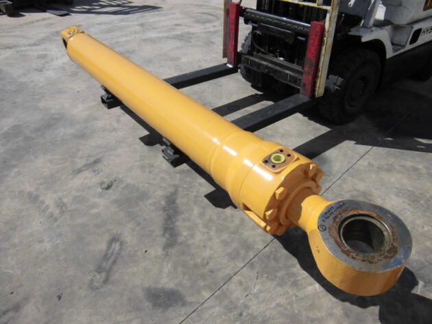 LIEBHERR  R964HD LITRONIC  9233518 - BOTELLA DE BALANCÍN