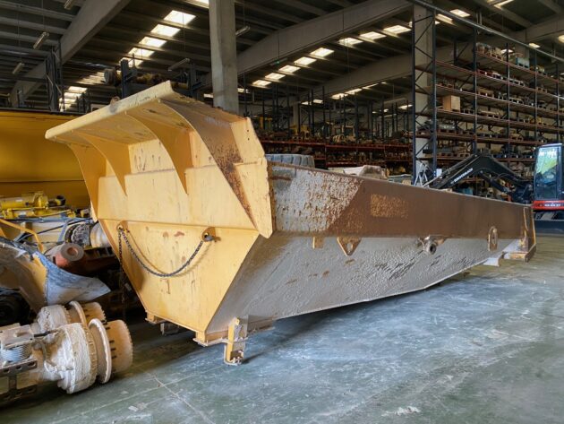 VOLVO  A40D  11194729 / 11195077 - CAJA DE CARGA - Imagen 2