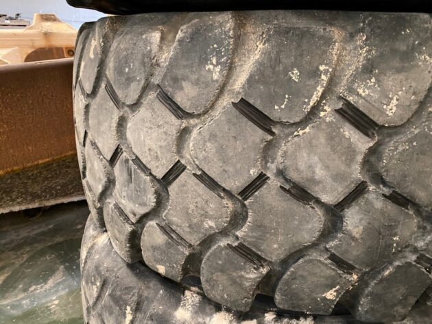 VOLVO  A40D   - NEUMÁTICO 29.5 R25 - Imagen 8