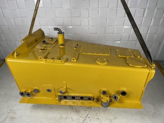 VOLVO  A40D  11195775 - DEPÓSITO DE ACEITE HIDRÁULICO