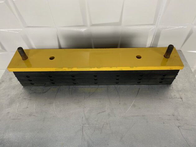 VOLVO  A40D  11118038 - SILENTBLOCK TOPE DE CAJA