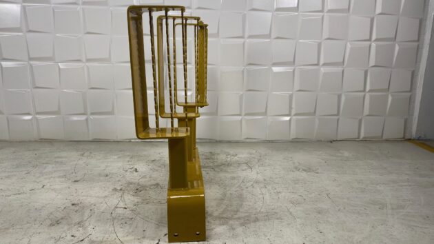 VOLVO  A40D  11192022 / 11064676 - ESCALERA DERECHA - Imagen 3