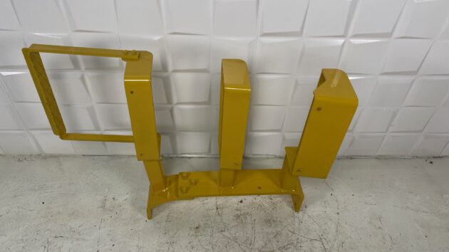 VOLVO  A40D  11192022 / 11064676 - ESCALERA DERECHA