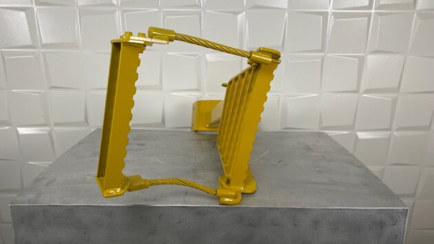 VOLVO  A40D  11064662 - ESCALERA IZQUIERDA - Imagen 4